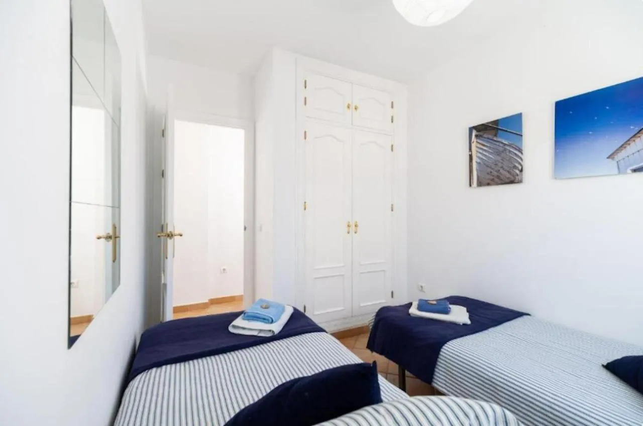Bright Apartment With Air Conditioning In Conil De La Frontera 65 M² İspanya